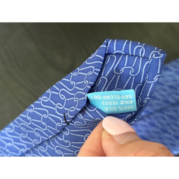 JMcL Blue Silk Necktie Chain Link‎ Pattern Business Formal Men's Tie - Picture 3 of 4